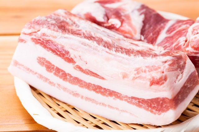 脂身の多い肉